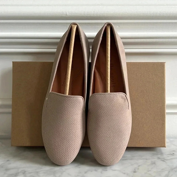 Gentle Souls by Kenneth Cole "Eugene 2" (Size 6) Mushroom Loafers Comfort Flats - Picture 7 of 8